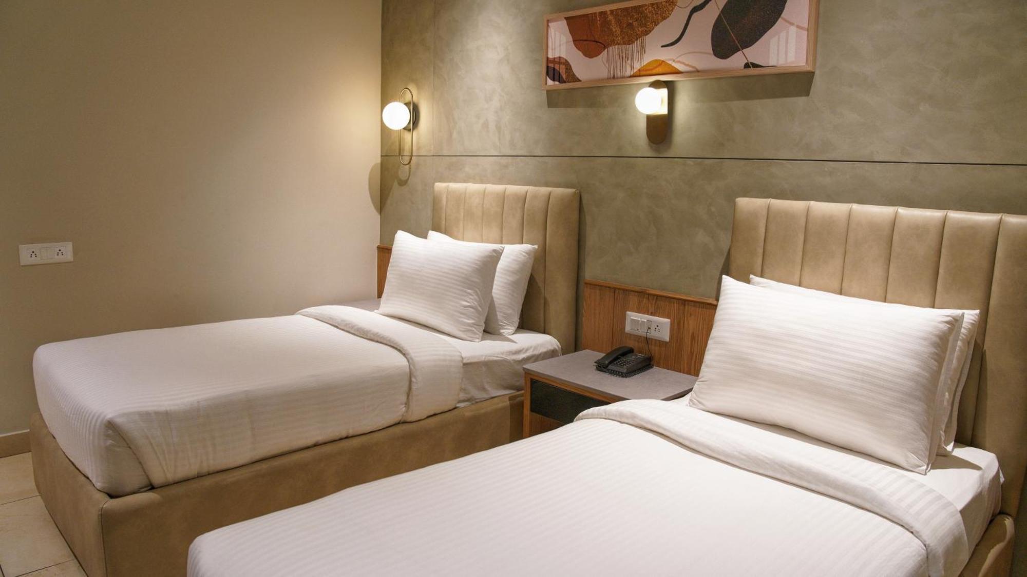 Olive Hotel Le Opera By Embassy Group Bangalore Ngoại thất bức ảnh