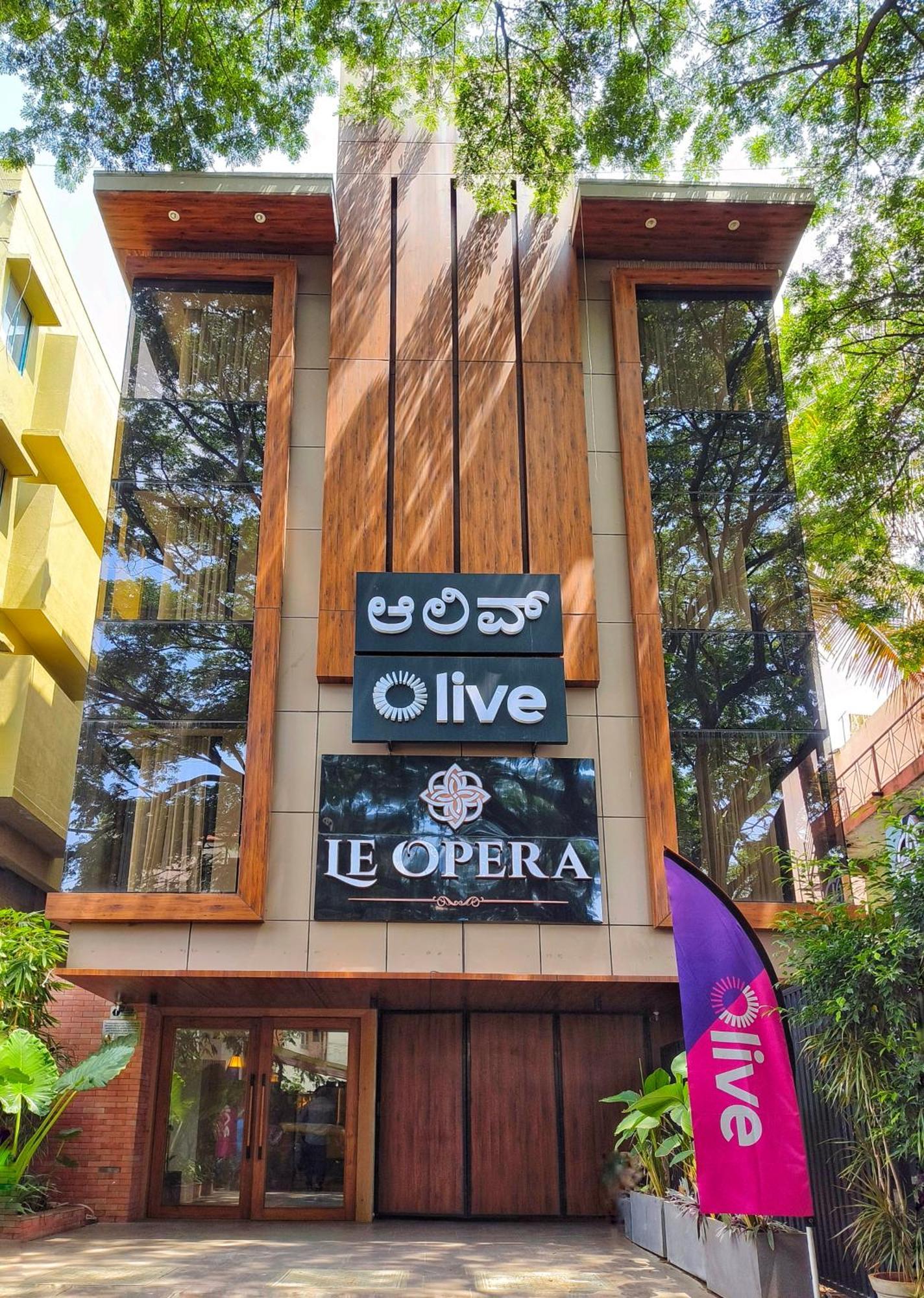Olive Hotel Le Opera By Embassy Group Bangalore Ngoại thất bức ảnh