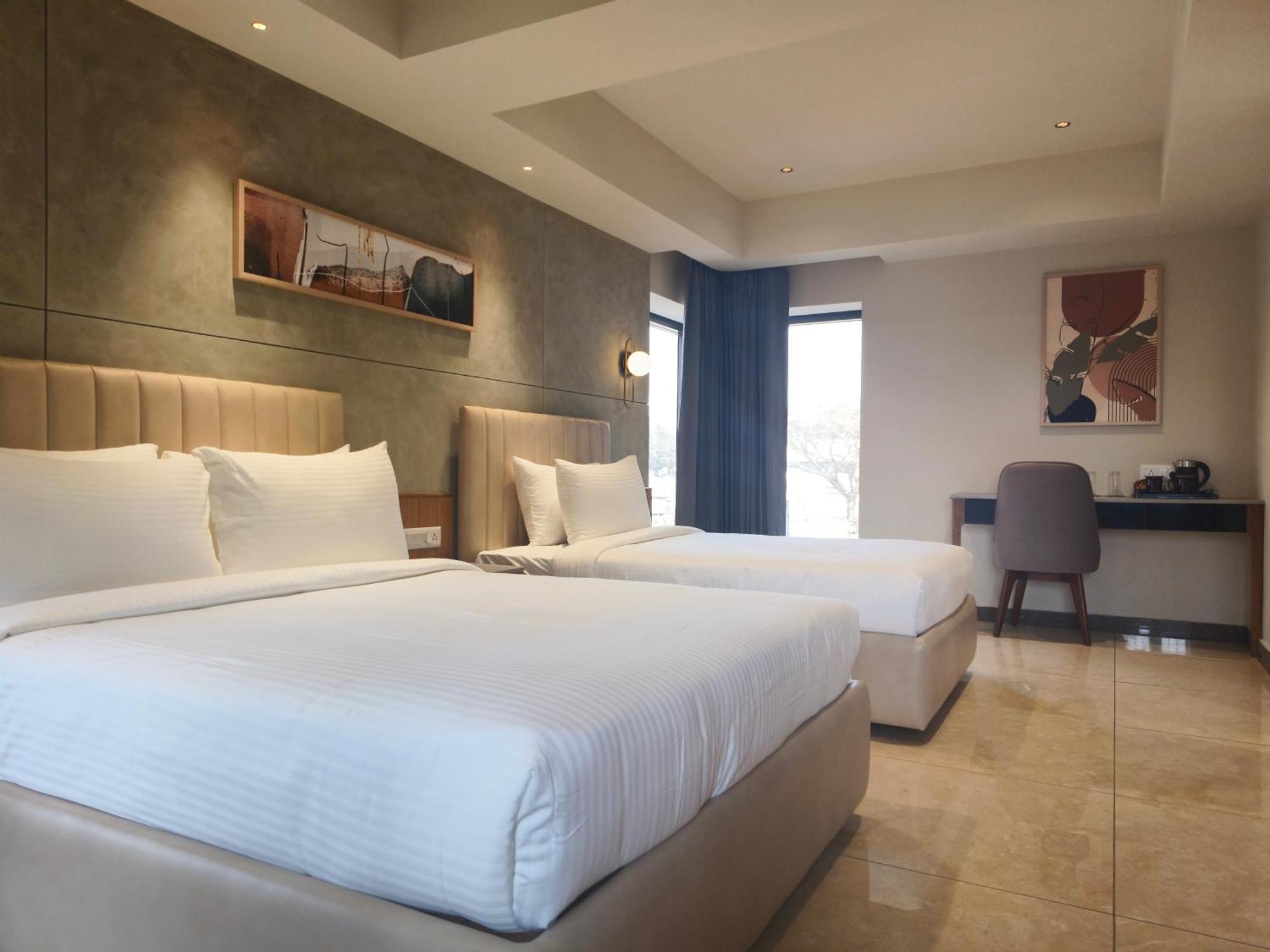 Olive Hotel Le Opera By Embassy Group Bangalore Ngoại thất bức ảnh