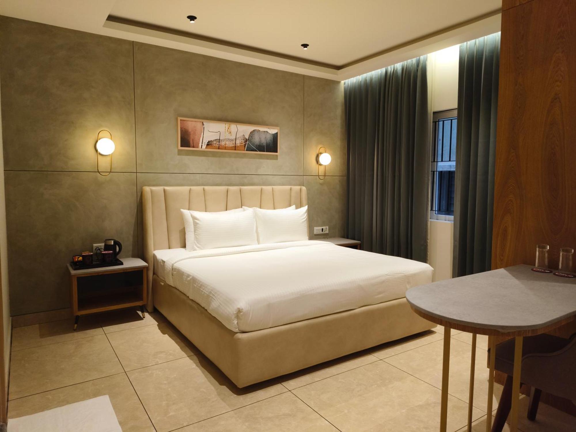 Olive Hotel Le Opera By Embassy Group Bangalore Ngoại thất bức ảnh